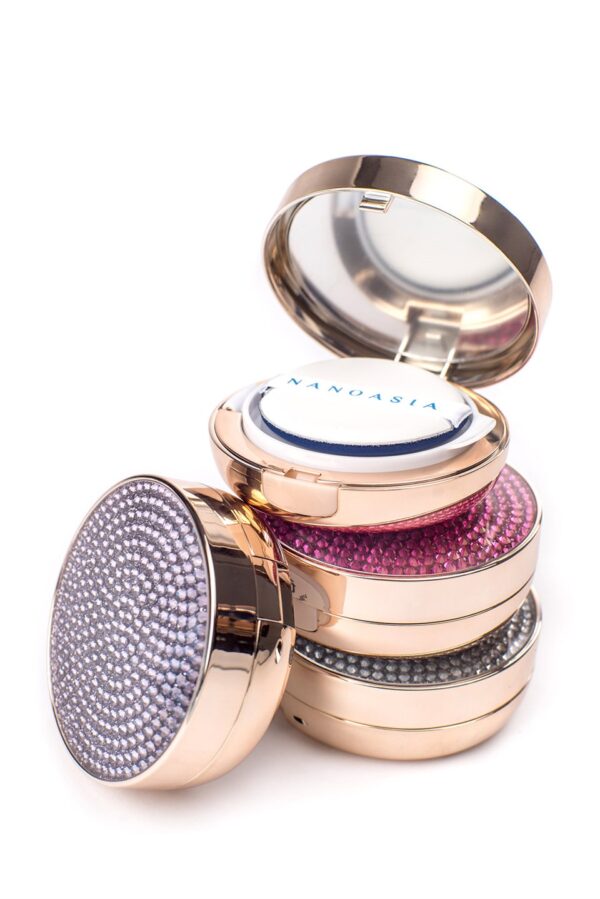 КУШОН ДРАГОЦЕННОЕ СИЯНИЕ С ВC КРЕМОМ SPF50+ / JEWELRY RADIANT CUSHION BC KREEM, SPF50+